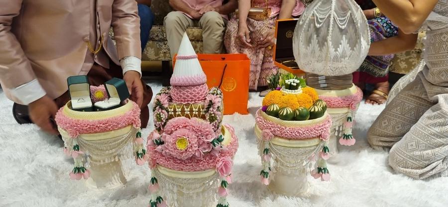 Traditional Thai engagement trays decorated with flowers